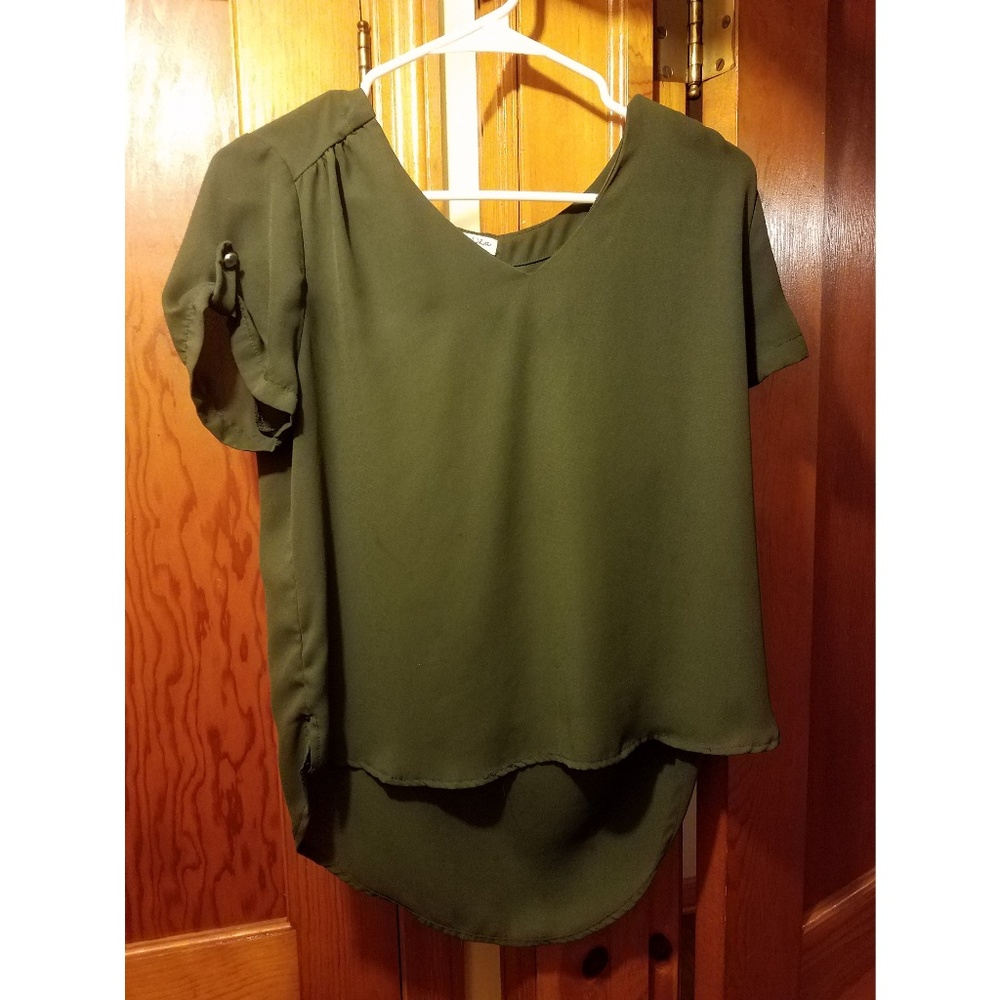 Lily White Olive V-Neck Blouse